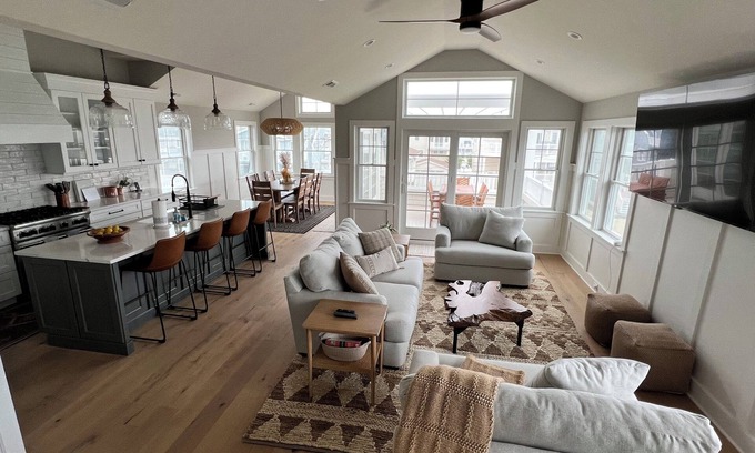 Surf City House | Cozy Surf City Beach House with Pool and Ocean Views off of Multiple Balconies