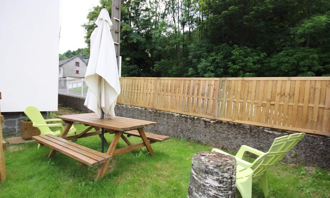 Mont-Dore Apartment | Cozy T2 with garden, near center, pet-friendly