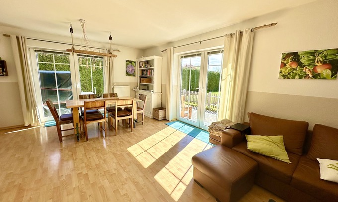 Dassow Apartment | Cozy vacation apartment with 2 patios, large field and beach chair