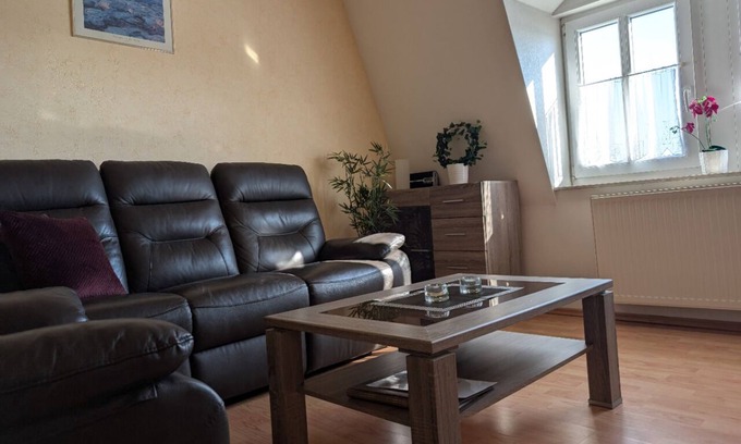 Mickten Apartment | Cozy vacation apartment with balcony overlooking the garden