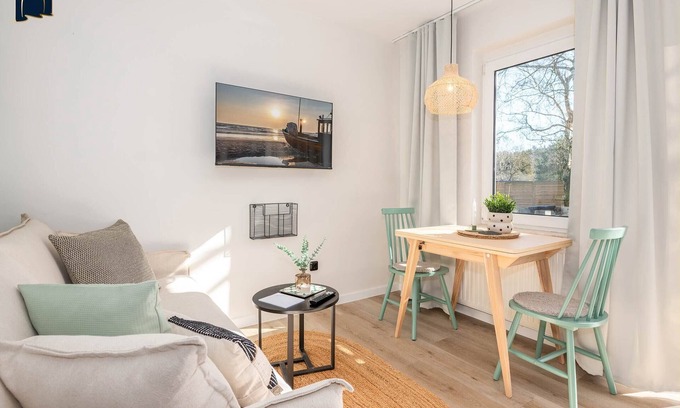 Benz Apartment | Cozy vacation apartment with terrace - quiet location near lake and beach