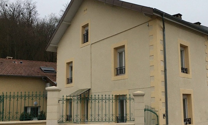 Velle-sur-Moselle Cottage | Cozy Village Cottage Near Nancy - Terrace & Modern Amenities