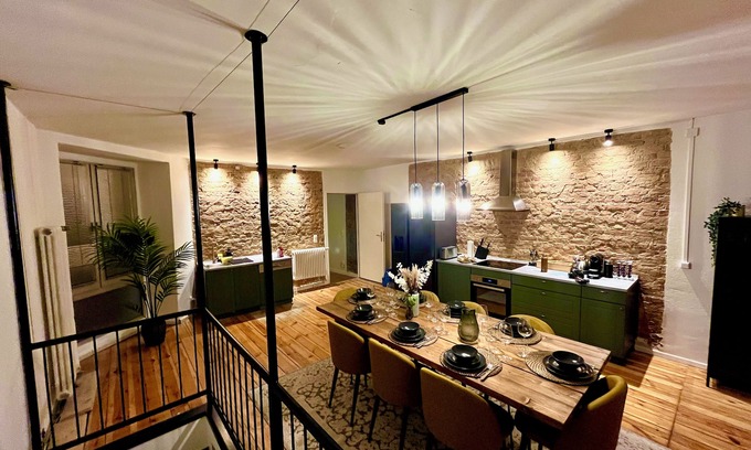 Tiergarten Apartment | Cozy Voyage | Stylish 135sqm at Kudamm