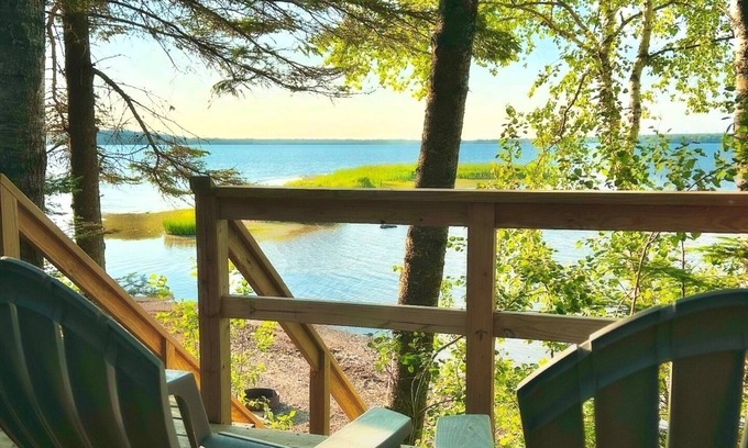 Brimley Cabin | Cozy waterfront cabin in delightful Brimley with WiFi, AC, sand beach