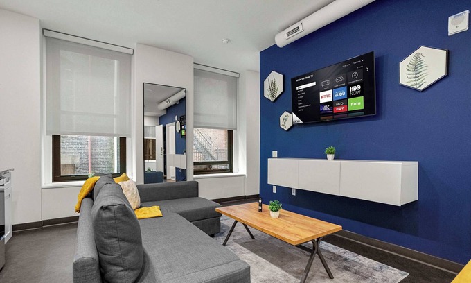 Cultural District Apartment | CozySuites Stunning 1BR in Downtown Pitts #12