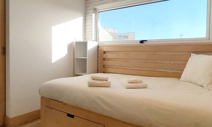 Coimbra Apartment | Cq15 Cozy Studio Next to HUC
