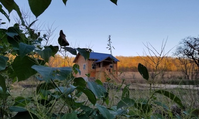 Waterville Cabin | Creekside cottage