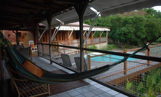 Sainte-Anne Villa | Creole wooden villa in a quiet residential area near the beach
