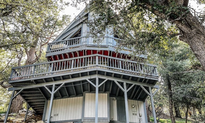 Crestline House | Crestline Luxury All-Suite Retreat with Lakeview