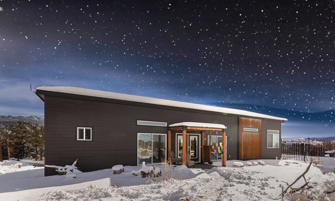 Baca Grande Cabin | Crestone Basecamp - With Hot Tub!