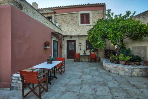Tilisos Villa | Cretan Traditional Home
