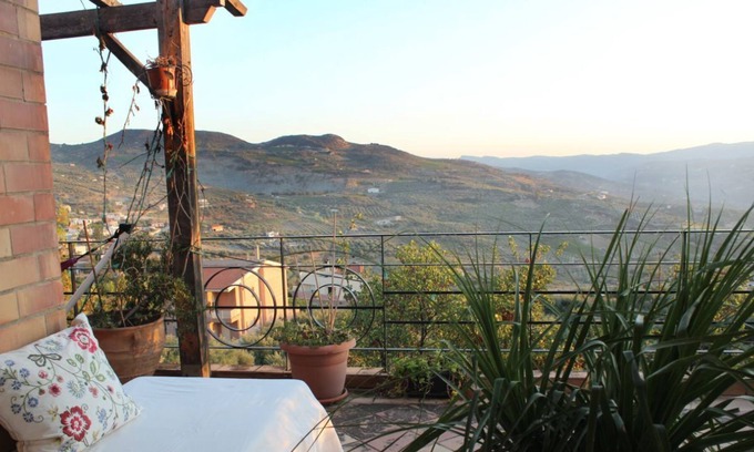 Archanes Villa | Cretan Villa with mountain view