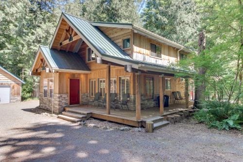 Welches House | Crimson & Stone