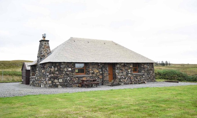 Caroy House | Crofters Cottage
