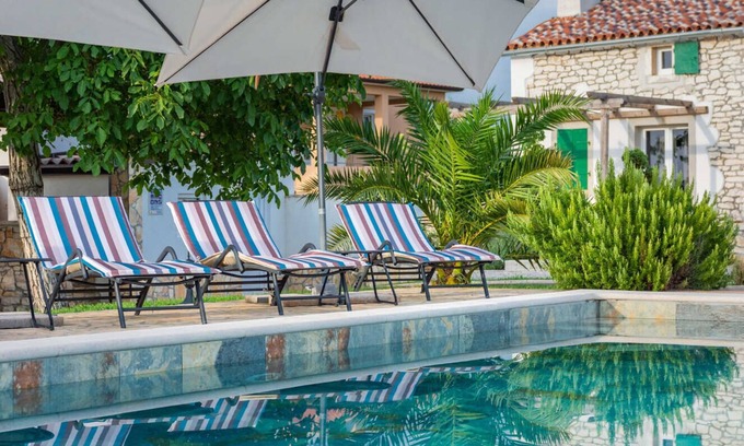 Paradiz Villa | CROGO Villa Paradiz, Charmantes Ferienhaus bei Labin, Istrien – Privater Pool, großer Garten & viel