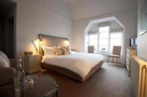 Orford Hotel | Crown and Castle