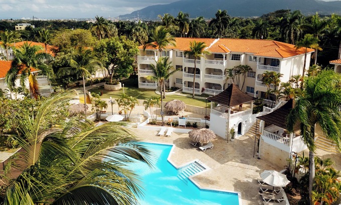 Los Brazos Resort | CROWN&RESIDENCE SUITES 2-bedroom resort in delightful Puerto Plata with WiFi, AC