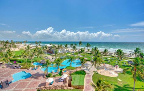 Salalah Resort | Crowne Plaza Resort Salalah by IHG