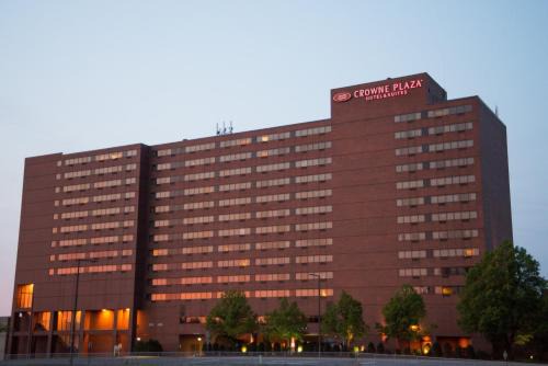 South Loop Hotel | Crowne Plaza Suites MSP Airport - Mall of America by IHG