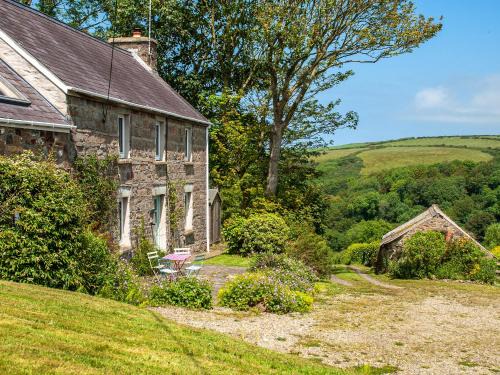 Moylegrove House | Crug Y Felin