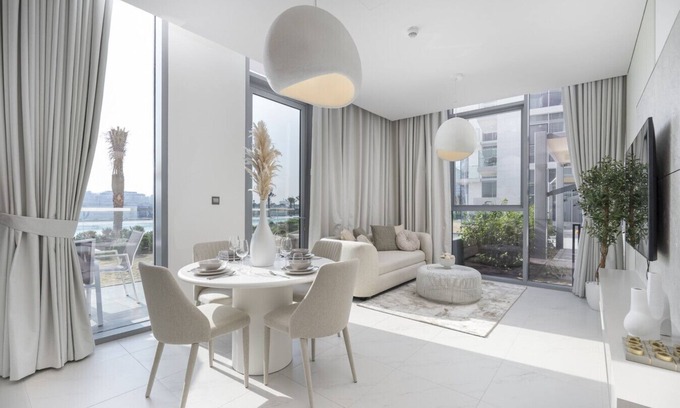 Dubai Apartment | Crystal water lagoon living in District One