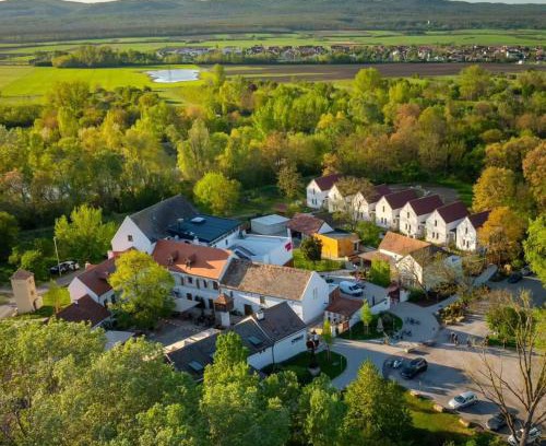 Oslip Hotel | CSELLO MÜHLE OSLIP, Eventlocation, Gastronomie & Nächtigung