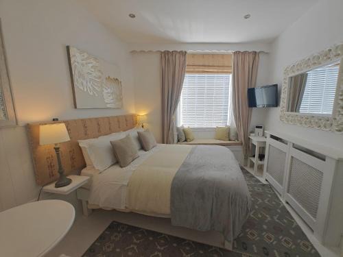 Chysauster Apartment | Cubert at Sophias