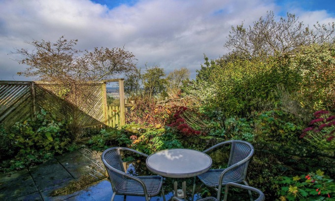 Bromlow Cottage | Curlew Cottage