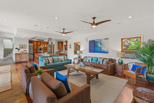 Bayview House | Custom 4br Home Walking Distance to Beach - Alekona Kauai
