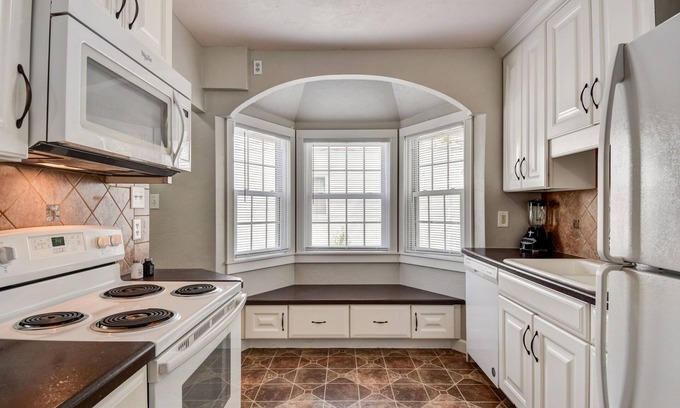 Fond du Lac House | Cute and Cozy 2 Bed 1 Bath