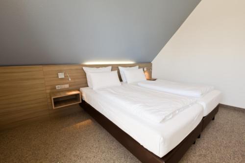 Dorumer Neufeld Hotel | Cuxlandhotel Doppelzimmer 112