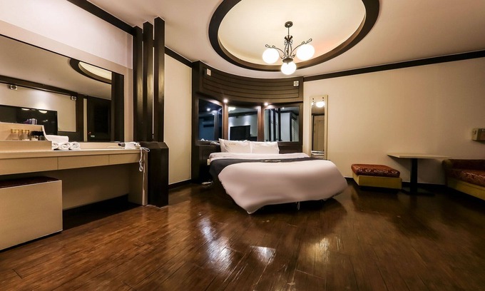 Daedeok-gu Hotel | Daejeon Jung-ri G7