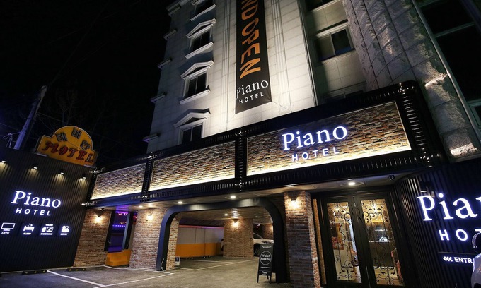 Dong-gu Hotel | Daejeon Yongjeon Piano