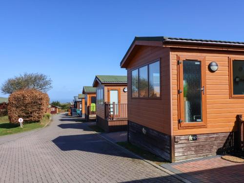 Mullacott House | Daffodil Lodge