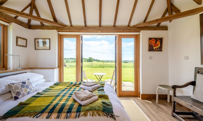 Rye House | Dairyman's Barn - Three Bedroom House, Sleeps 6