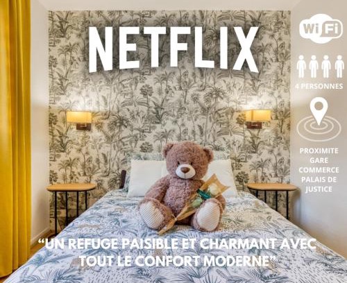 Anatole France Danton Apartment | Dalikyda Le Duplex Tropical