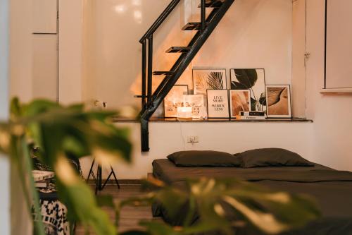 Truc Bach Apartment | Dalili Homestay - Budget room near Old Quarter