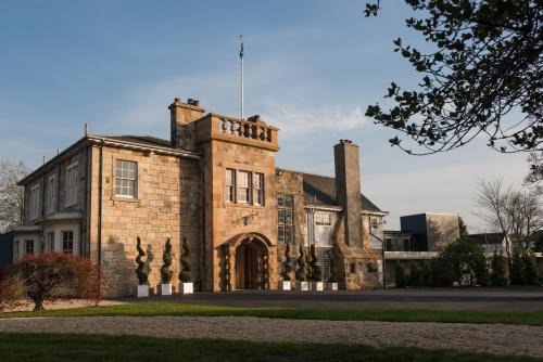 Barrhead House | Dalmeny Park House Hotel