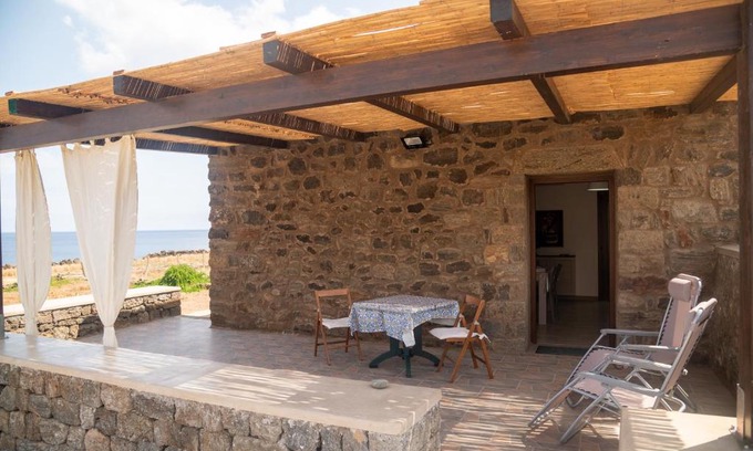 Campobello House | Dammuso di Turì
