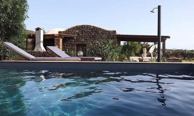 Pantelleria Villa | Dammuso Giara