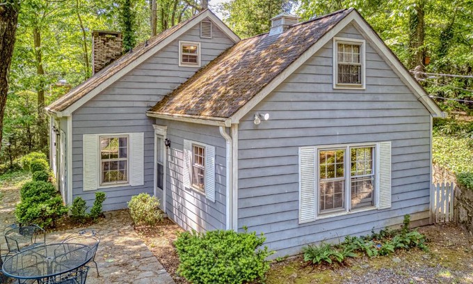 Lake Junaluska House | Dan Jones