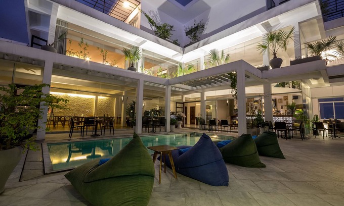 Vinh Trung Hotel | Danang Boutique Hotel