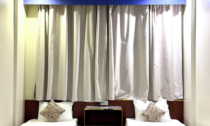 Al Maabilah Hotel | Dancenter Muscat Holiday Luxury Stay