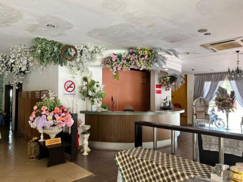 Lumut Hotel | Dancenter Near Shell Jalan Iskandar Shah, Orchard