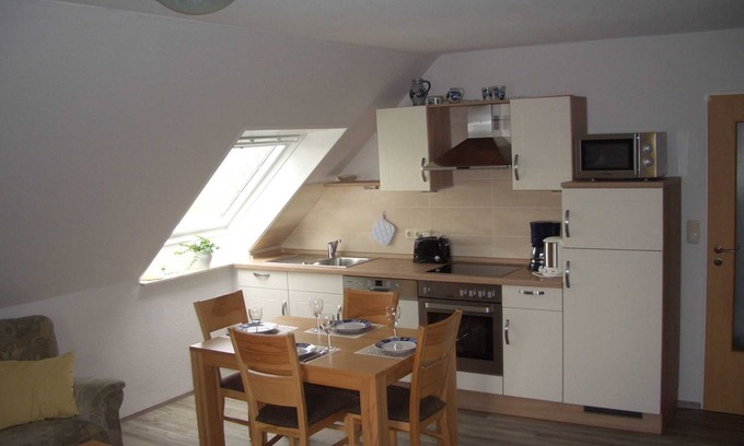 Werdum Apartment | Dandelion - Ferienhof Mittag