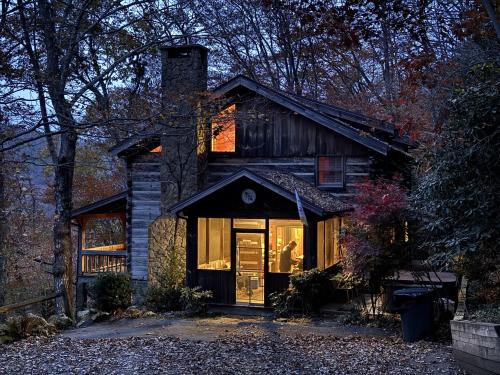 Boone House | Daniel Boone Lodge