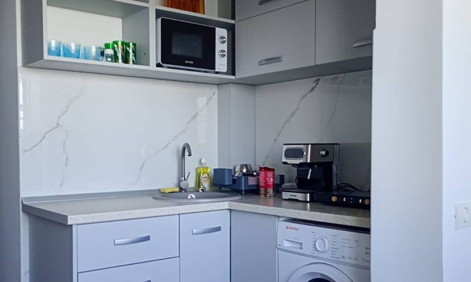 Tulcea Apartment | Danubius view studio in welcoming Tulcea with AC, WiFi