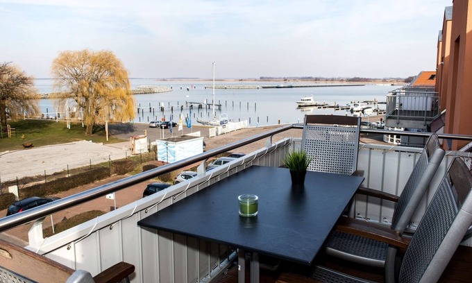 Barth Apartment | Darßblick, Penthouse-wohnung für 4 Personen mit Meerblick in Barth