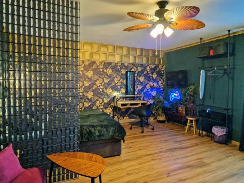 Giessen Apartment | Dark Jungle - Innenstadt für 4 Netflix Switch Waschtrockner