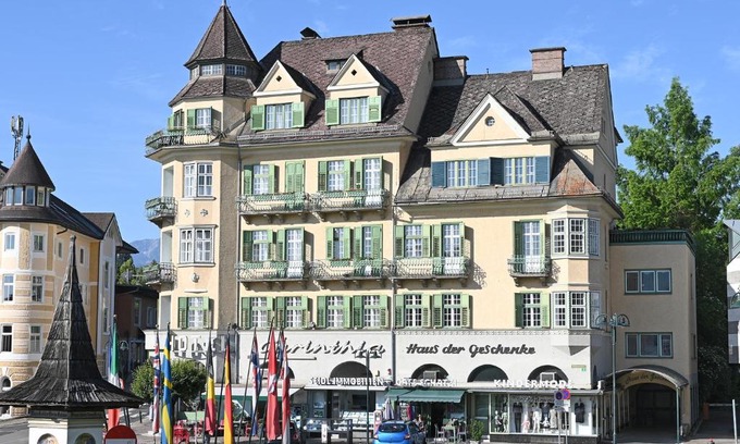 Velden am Worther See Apartment | Das Karawankenplatz! Haus der Geschenke-Carinthia